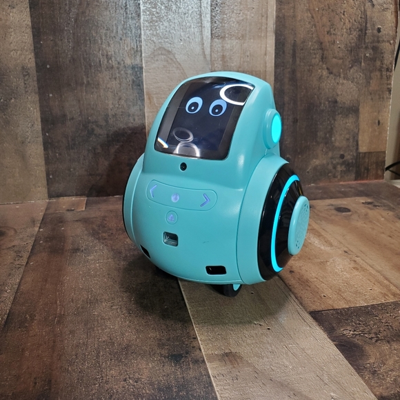 Miko 2 Robot Blue. Playful Learning STEM Robot - Picture 8 of 12